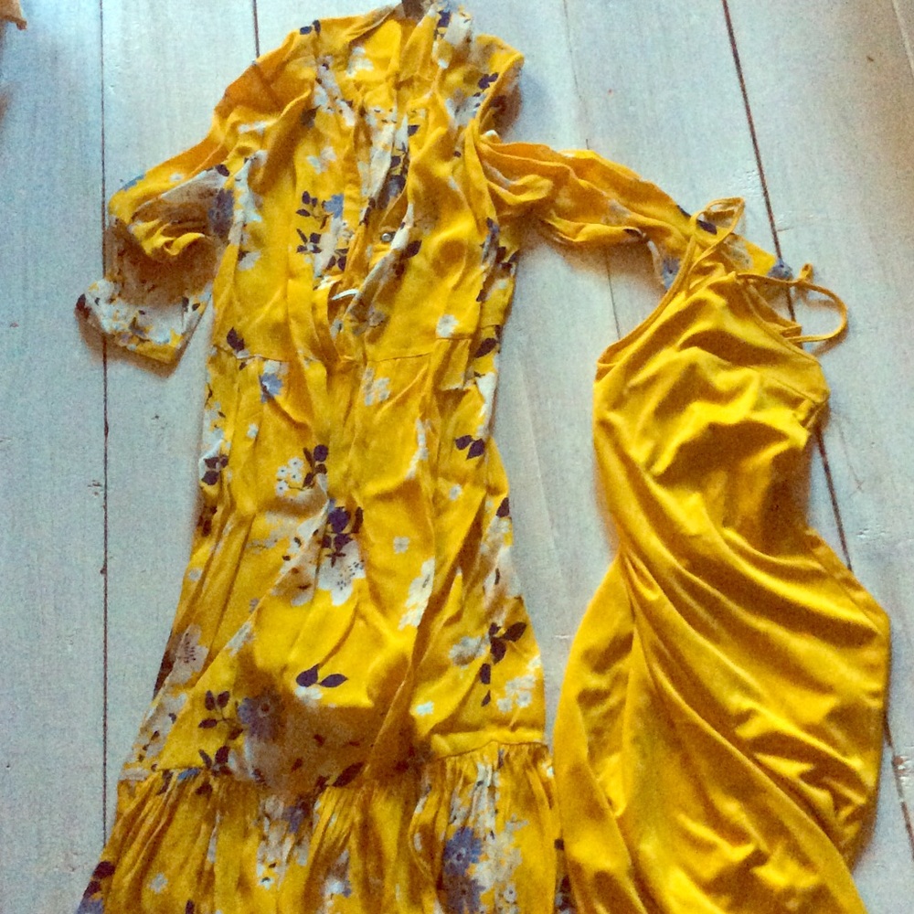 Yellow Old Navy knee length dress