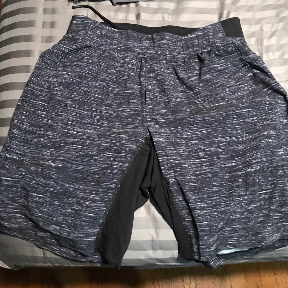 Lululemon Men’s T.H.E. Short with luxstreme liner