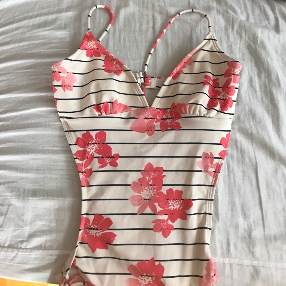 SPRING SALE!!! Women’s 1 piece bathing suit