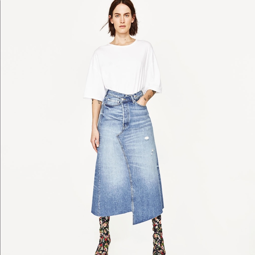 Zara Midi Jean Skirt- new with tags