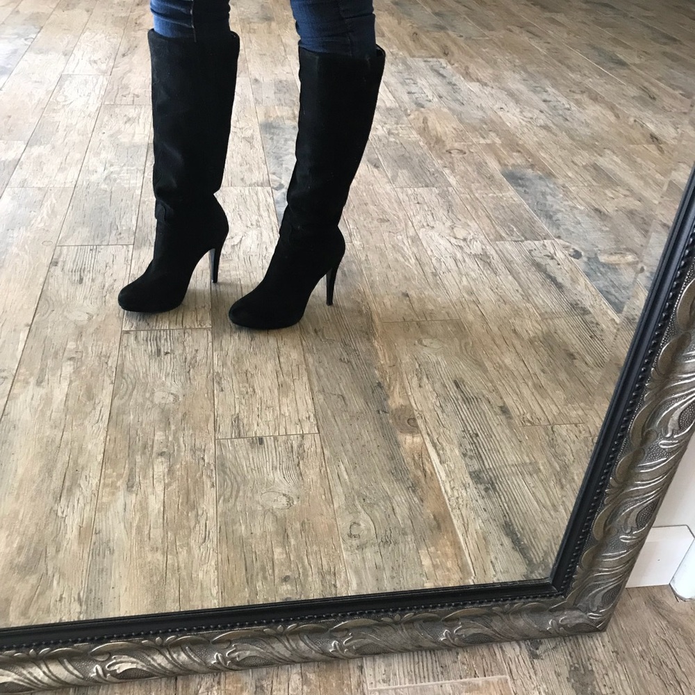 Suede Nine West boots