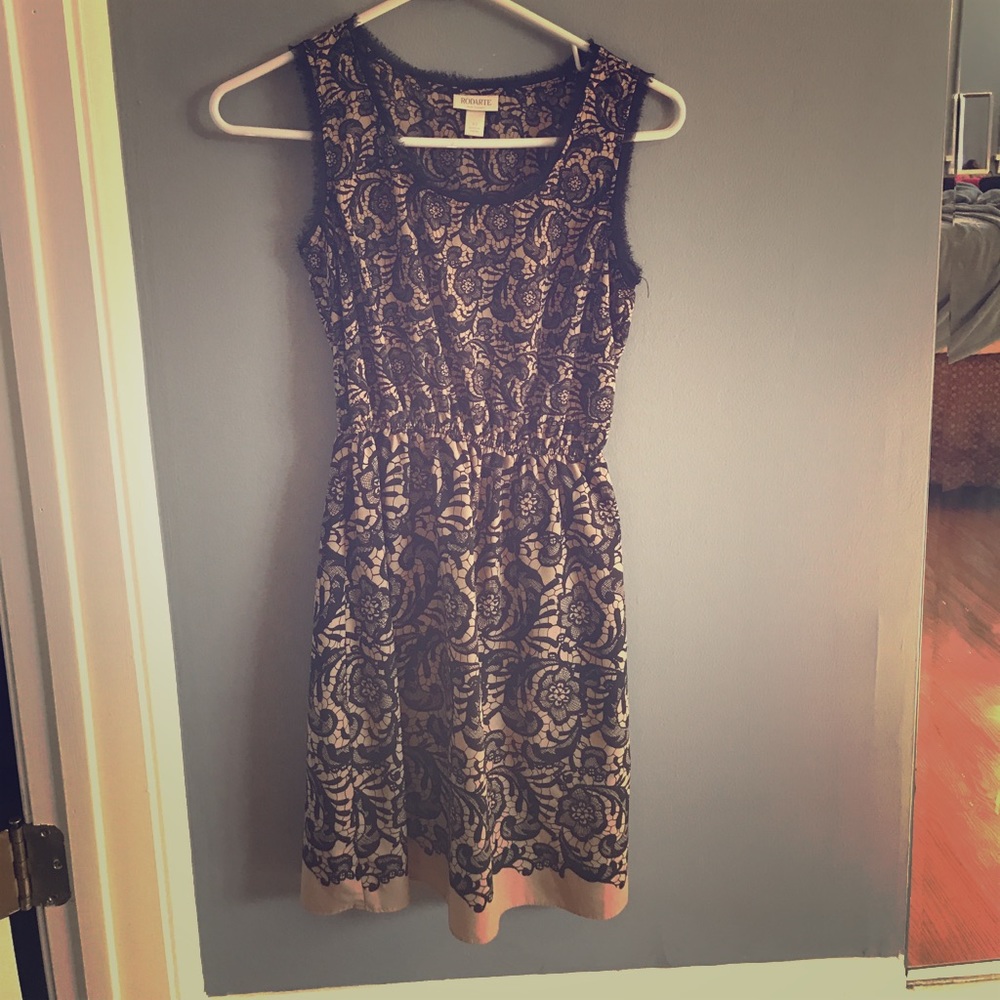 Lace print sleeveless dress