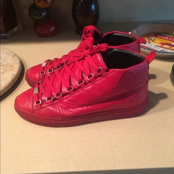 All Red Balenciaga - Picture 3 of 4