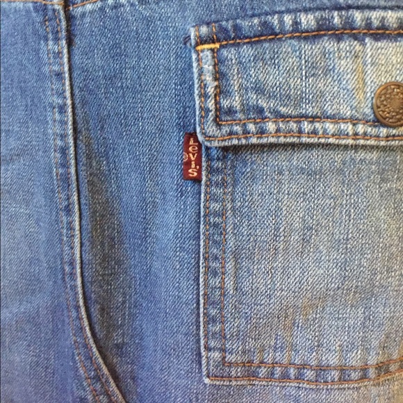 Levi’s Denim distresses mini EUC - Picture 8 of 8