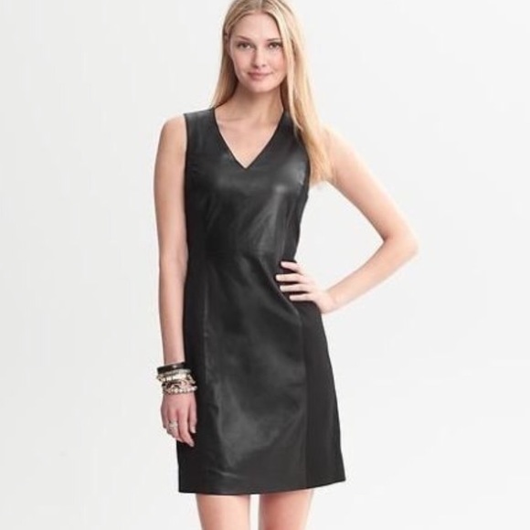 Banana Republic Leather Panel Stretch V Neck Dress Sheath Body-con LBD -  veloxcontactcenter.com.br