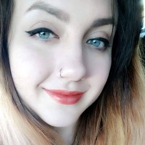 Meet your Posher, Trinity