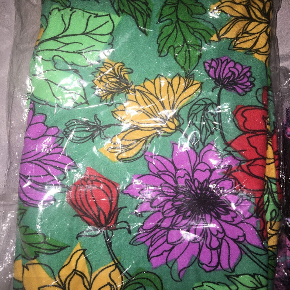 LuLaRoe OS Leggings