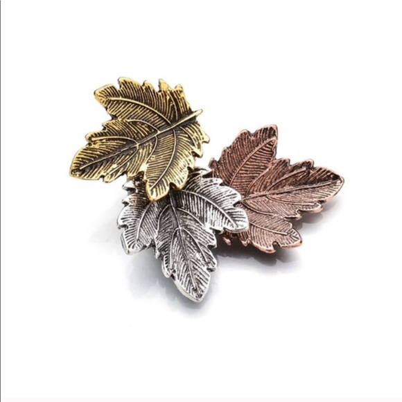 🦉🍂🍁Fall Leaves Brooch/Pin🍁🍂🦉 - Picture 2 of 3
