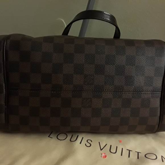 AUTHENTIC LOUIS VUITTON - Picture 4 of 4