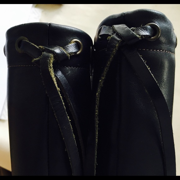 Sexy Coach boots with 2" heels. - Picture 2 of 6