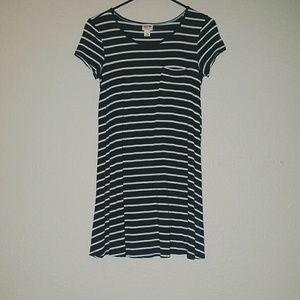 Casual black stripped dress