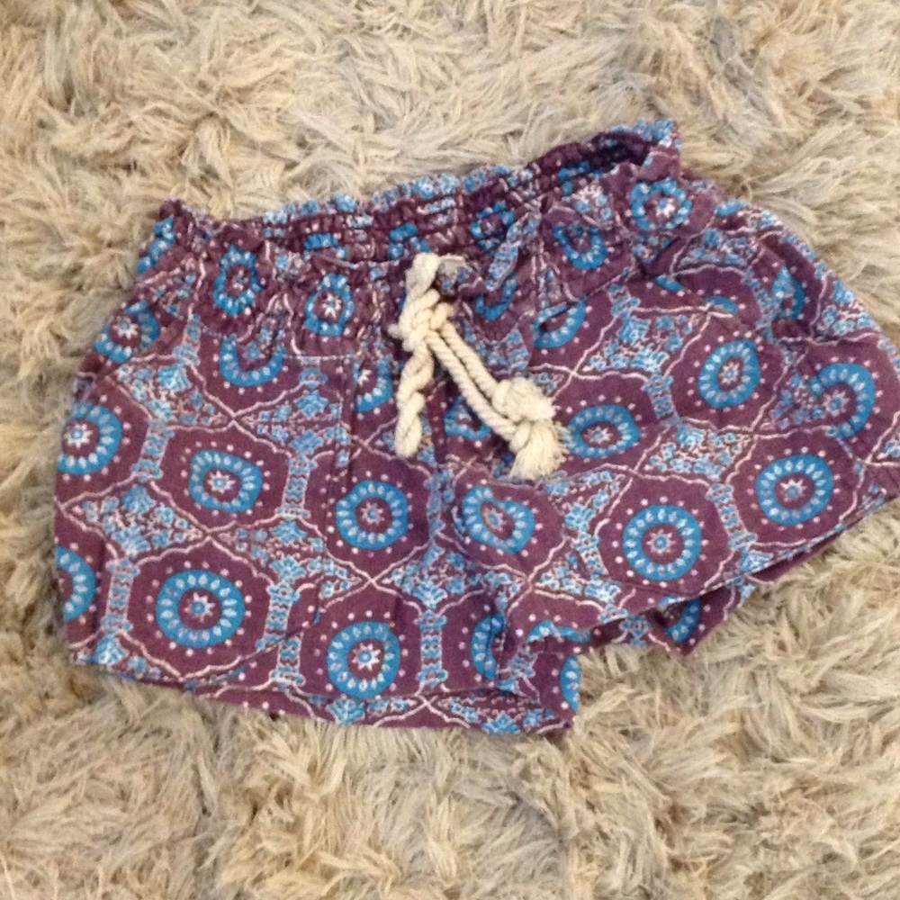 Roxy print shorts
