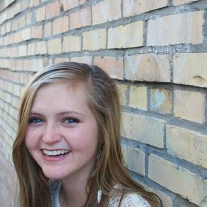 Meet your Posher, Tessa