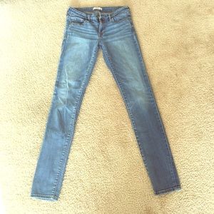 Skinny jeans
