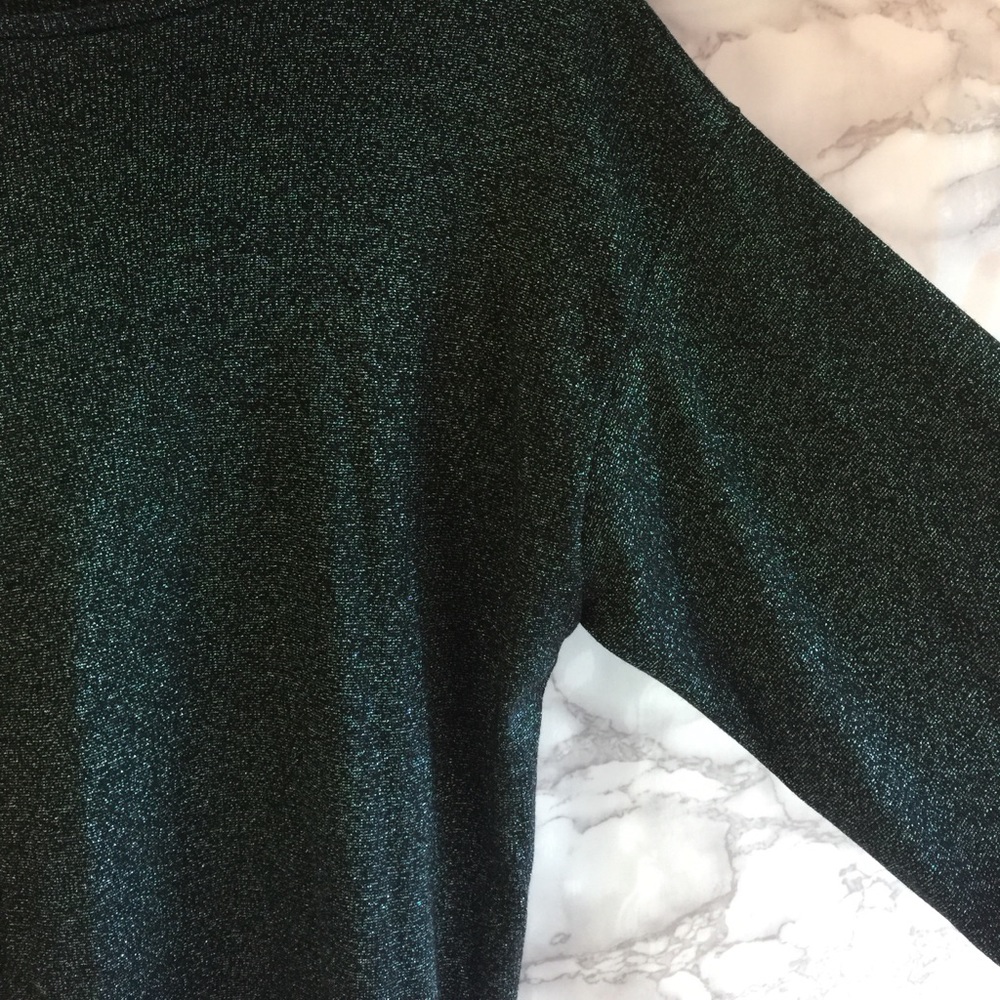 Zara top stretch sleeves - Picture 3 of 4