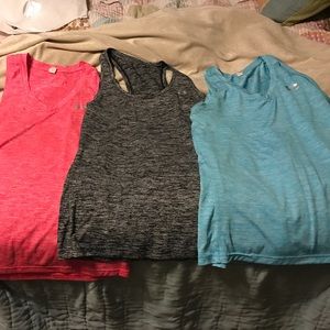 Set of 3 UA tanks. Sell as set for 25.