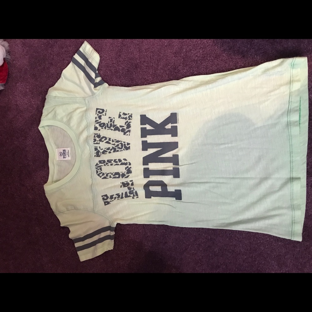 PINK Tshirt
