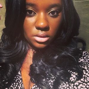 Meet your Posher, Stephanie