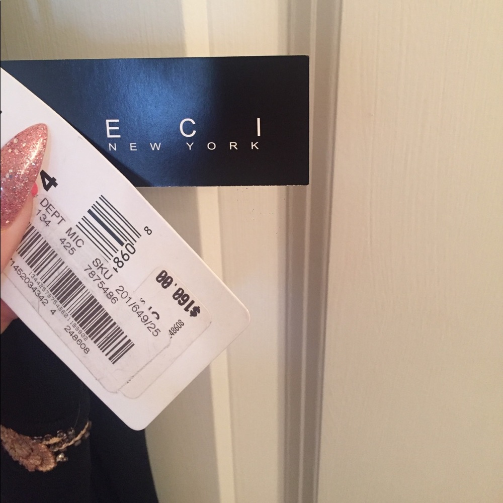 NWT💕 ECI New York beaded dress. Size 4. - Picture 4 of 4