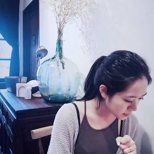 Meet your Posher, Joanna