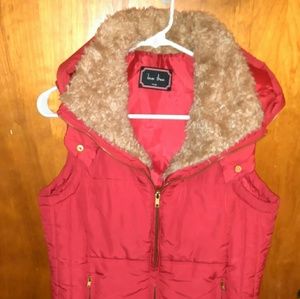 Love Tree Hooded vest