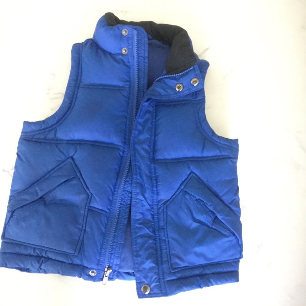 Gap Brand blue zip up puffer vest with pockets NEW