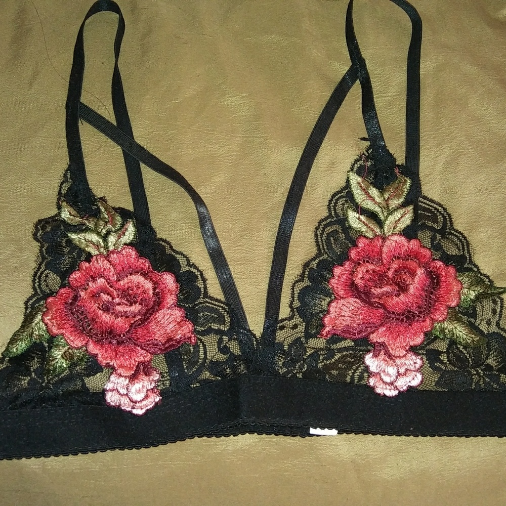 Rose Bralette NWOT