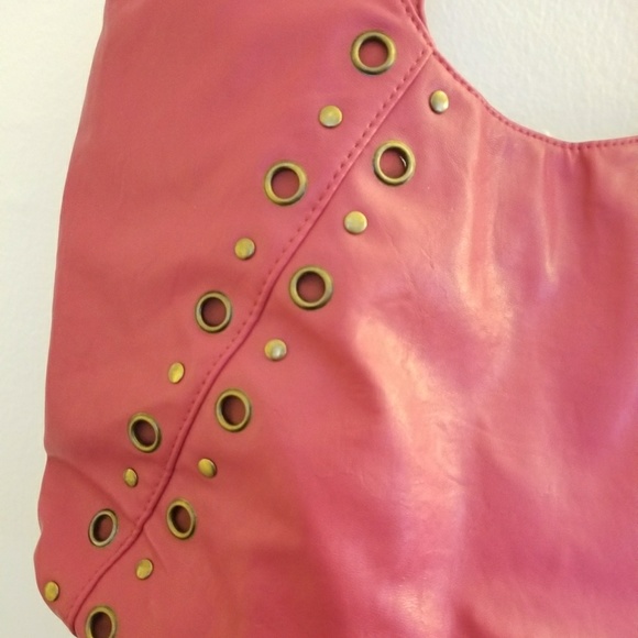 Pink Purse - Picture 2 of 3