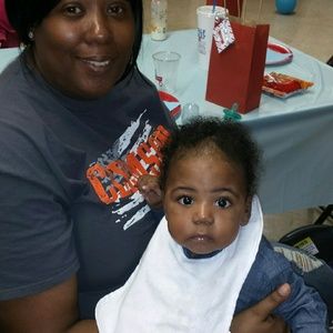 Meet your Posher, Angela