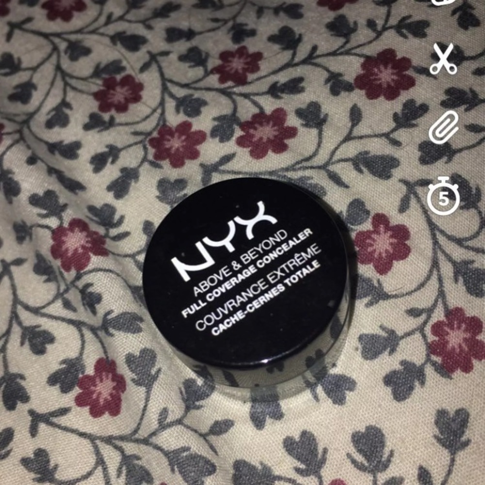 Nyx Full Coverage Concealer