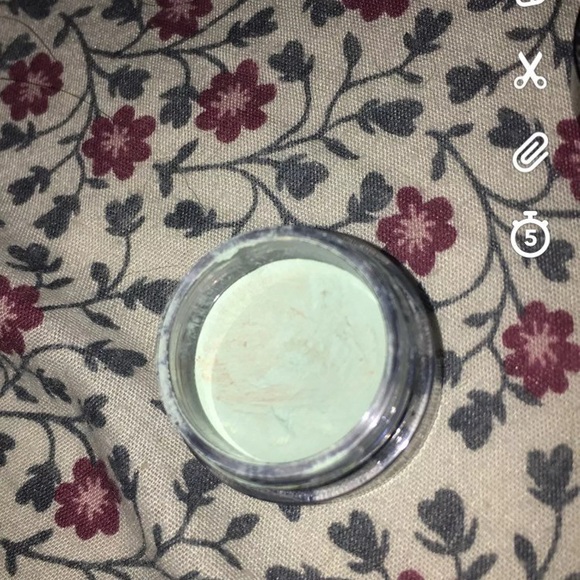 Nyx Full Coverage Concealer - Picture 2 of 2