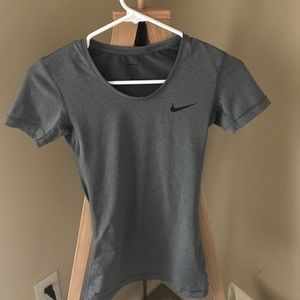 Nike top