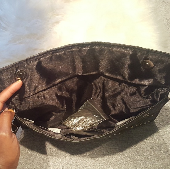 Quilted Rhinestone Clutch - Picture 5 of 6