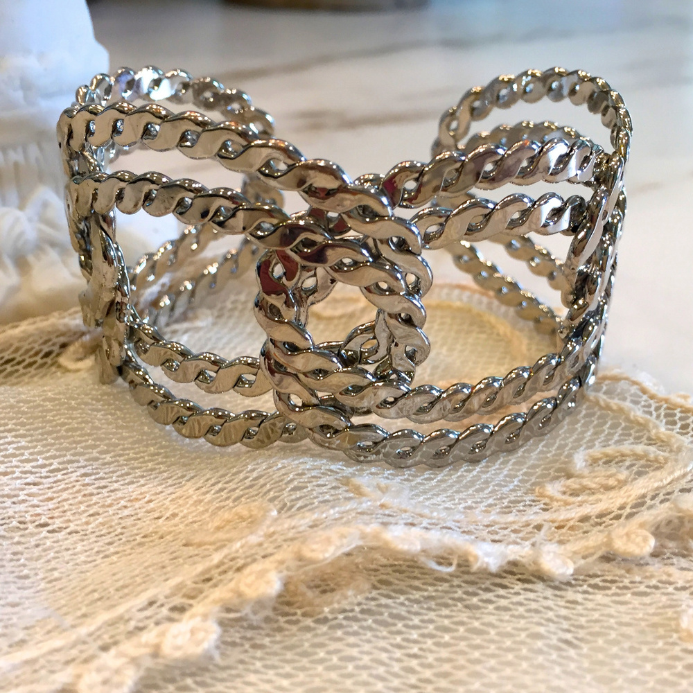 Silver Tone Fashion Cuff