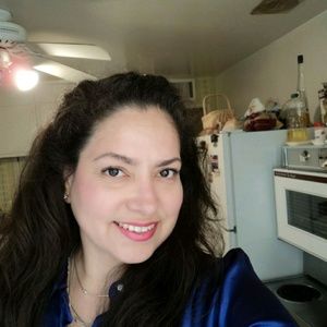 Meet your Posher, Luz