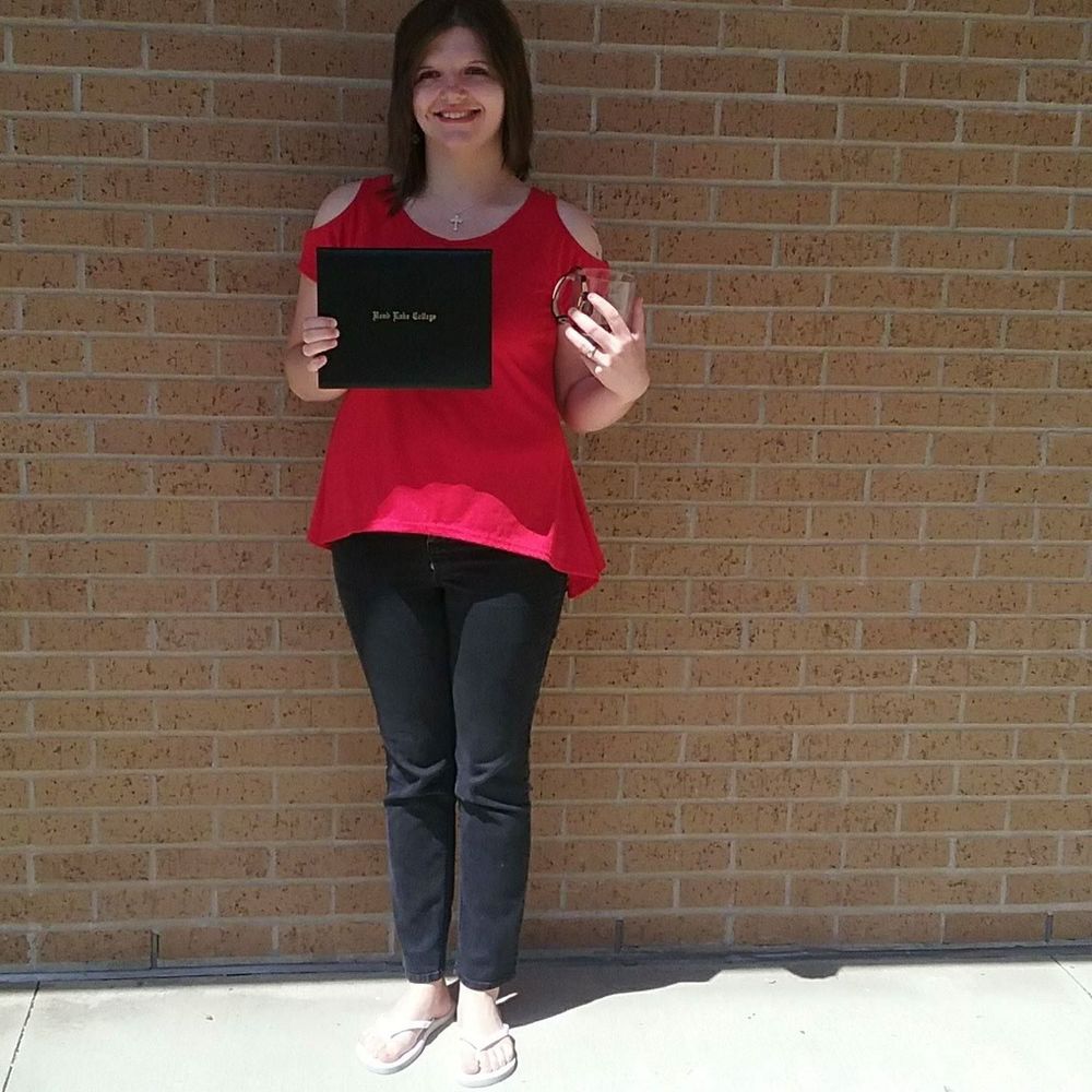 Meet your Posher, Alicia