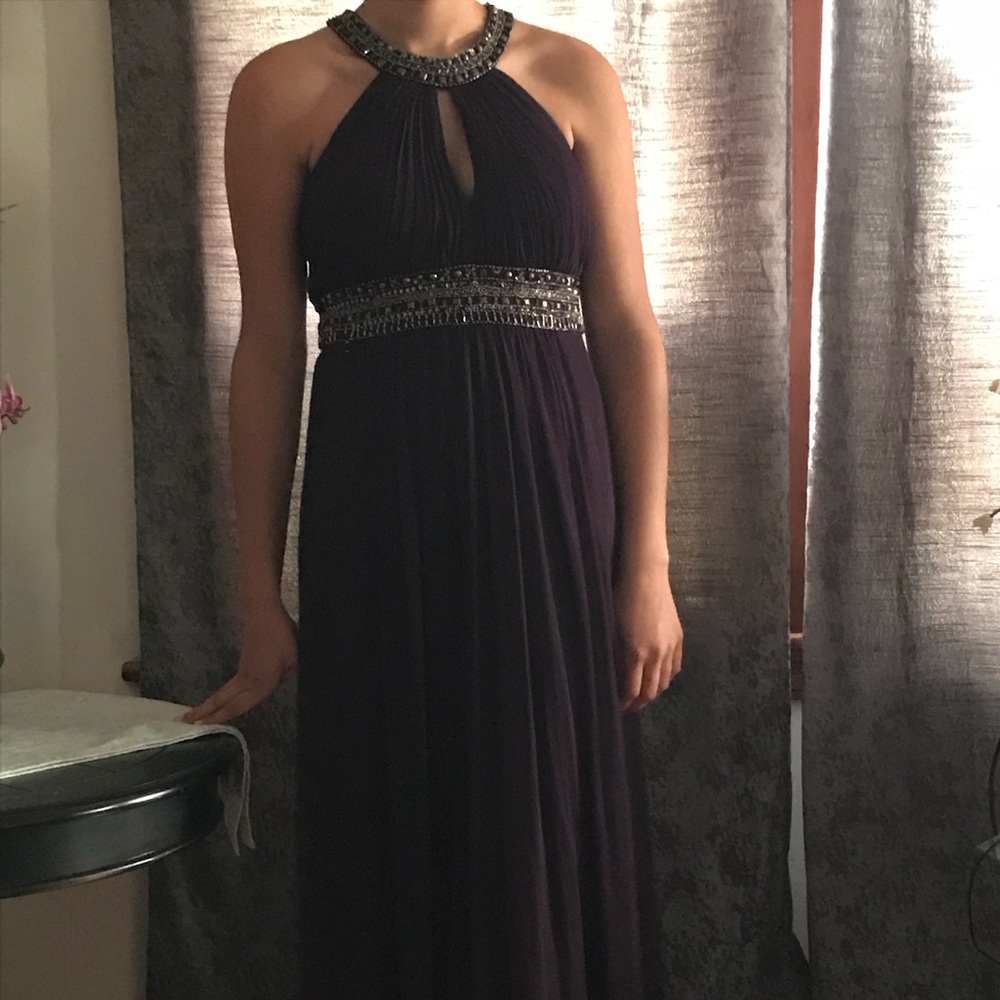 Plum prom/gala/wedding gown w bead detail