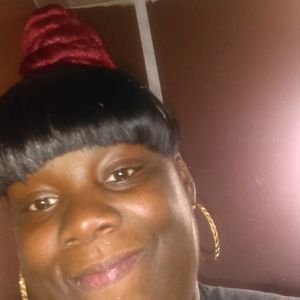 Meet your Posher, Crystal alexis