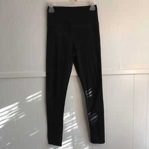 G-friend collective high-rise compressive legging