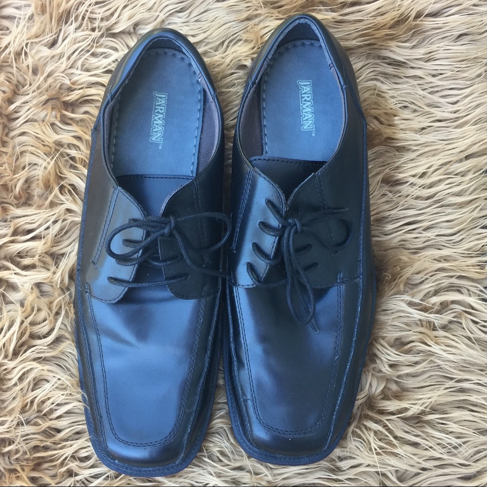 Men,s Jarman black dress/casual shoes, size 13
