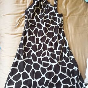 Banana Republic Dresses - 100% SILK, Banana Republic dress, size 4 Banana Republic Dresses - 100% SILK, Banana Republic dress, size 4