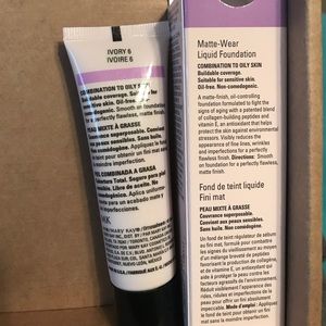 Mary Kay foundation in shade ivory 6