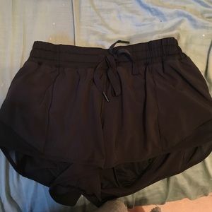 Lululemon black shorts!