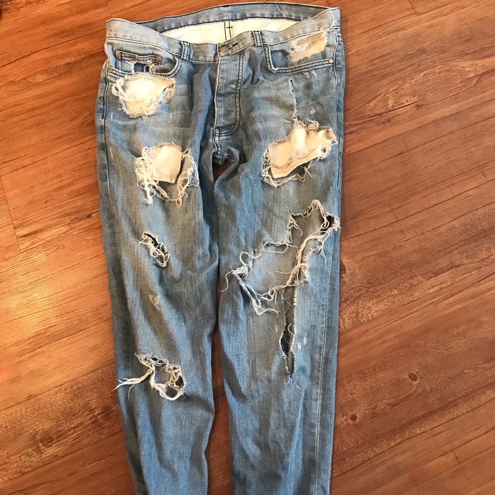 Jeans