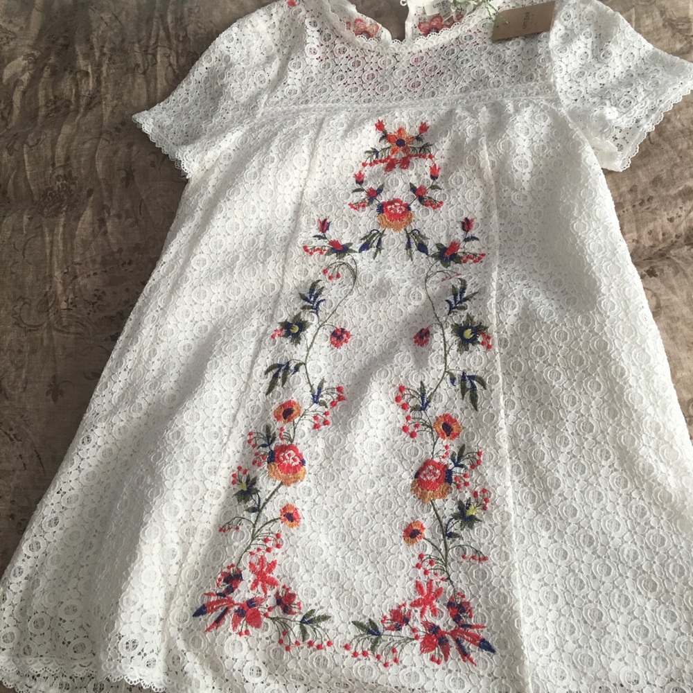 NWT Ungee lace dress