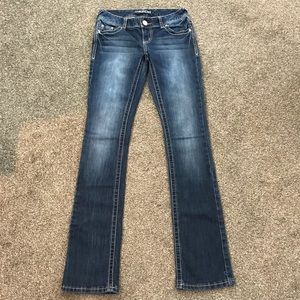 💕Maurice’s dark wash bootcut jeans👖