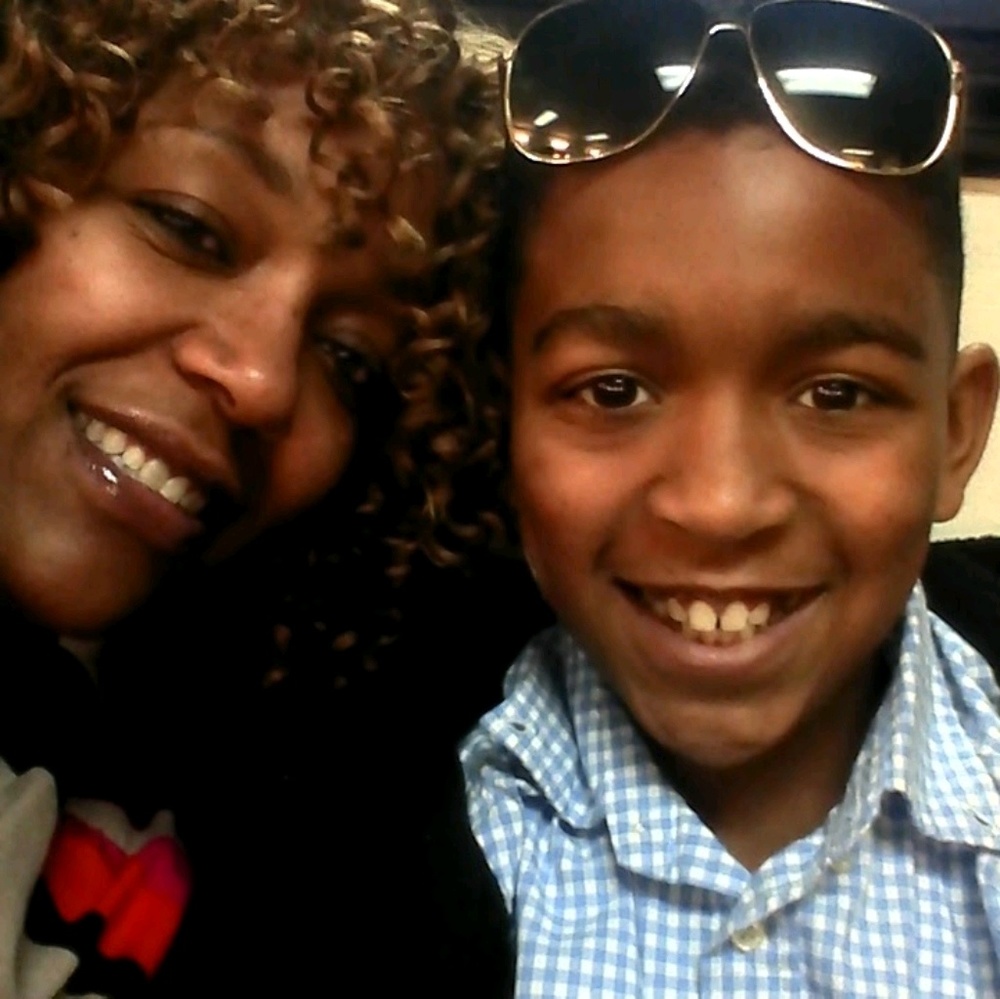 Meet your Posher, Crystal