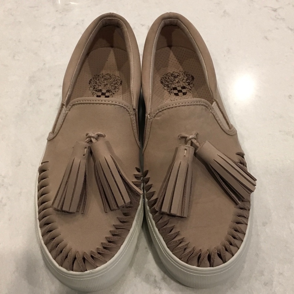 Vince Camuto women's Kayleena slip on sneaker