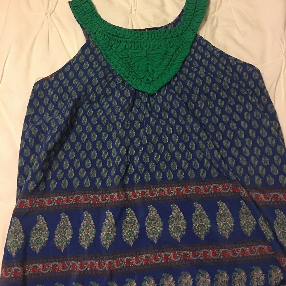 Crochet detail tank top