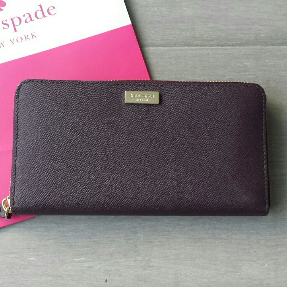 kate spade NWT wallet perfect!